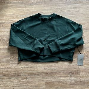 Abercrombie YBP Cropped Sweatshirt XXS